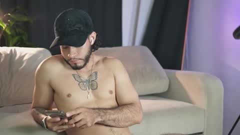 Jaden Feynman online show from 03/05/26, 04:52