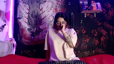 Alex and Venus online show from 09/12/25, 06:13