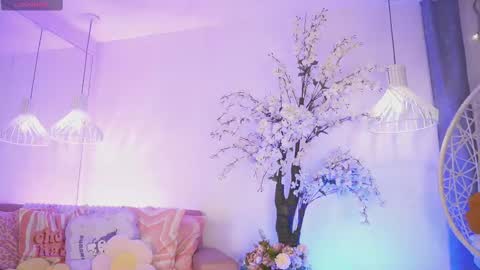 Jade Summer online show from 11/19/25, 11:32