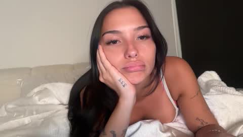 Snapshot of jadexwildee chatting on 05/19/26, 12:49 Jade Wilde online show from 05/19/26, 12:49