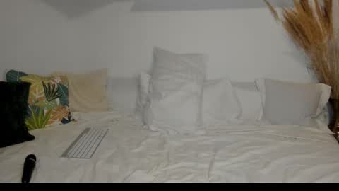 elena online show from 02/14/26, 03:14