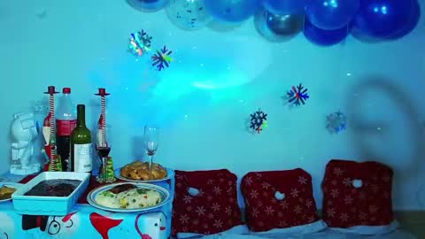 Snapshot of jaedasky_ chatting on 12/25/24, 05:05 javi15 online show from 12/25/24, 05:05