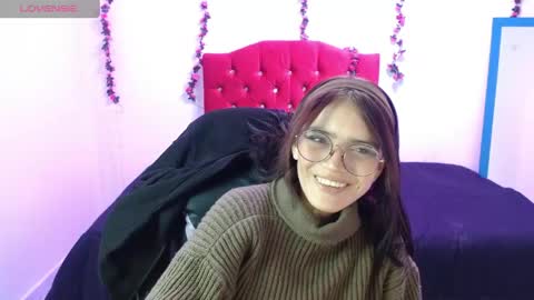jaide387017 online show from 06/05/26, 09:42