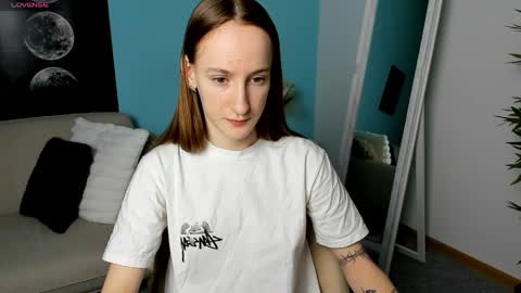 Snapshot of jaidii_ chatting on 04/15/26, 01:51 Jeidi online show from 04/15/26, 01:51