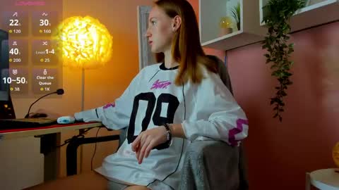 Snapshot of jaidii_ chatting on 05/16/26, 01:43 Jeidi online show from 05/16/26, 01:43