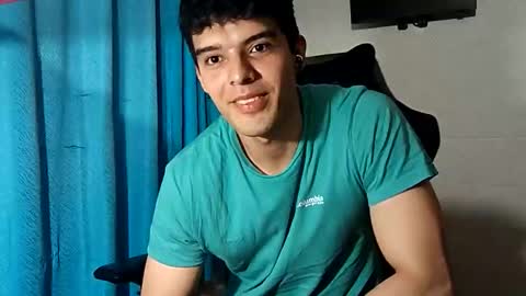 Snapshot of jair1_69 chatting on 05/16/26, 05:26 JaxXx online show from 05/16/26, 05:26