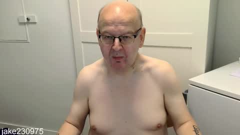 Snapshot of jake230975 chatting on 10/06/25, 09:01 Jake2309 online show from 10/06/25, 09:01