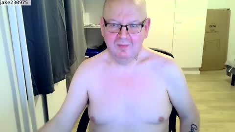 Snapshot of jake230975 chatting on 03/03/26, 07:53 Jake2309 online show from 03/03/26, 07:53