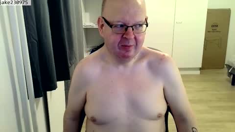 Snapshot of jake230975 chatting on 03/08/26, 07:06 Jake2309 online show from 03/08/26, 07:06