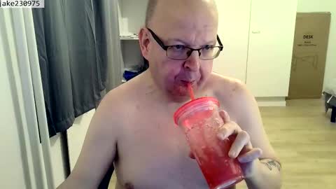 Snapshot of jake230975 chatting on 03/13/26, 08:04 Jake2309 online show from 03/13/26, 08:04