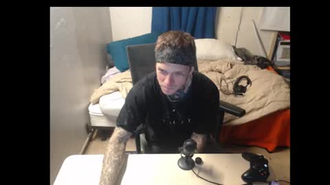 showingitoff online show from 10/27/25, 01:20