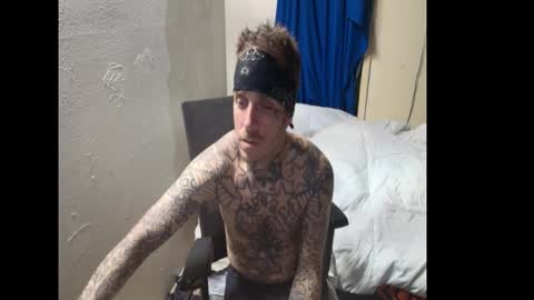 Snapshot of jake265897 chatting on 01/15/26, 07:02 showingitoff online show from 01/15/26, 07:02