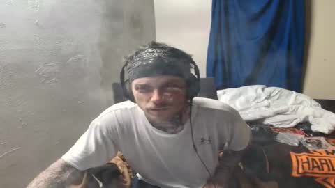 Snapshot of jake265897 chatting on 01/19/26, 02:48 showingitoff online show from 01/19/26, 02:48