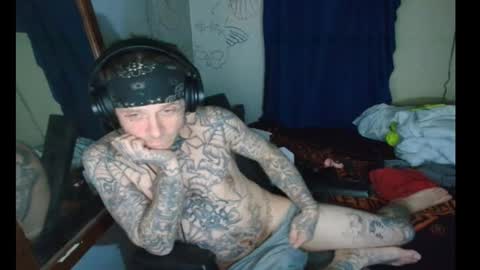 Snapshot of jake265897 chatting on 02/06/26, 05:12 showingitoff online show from 02/06/26, 05:12