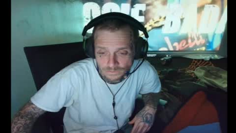 Snapshot of jake265897 chatting on 02/22/26, 06:46 showingitoff online show from 02/22/26, 06:46