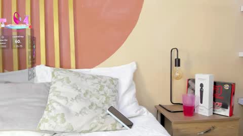 Jake And Nicole online show from 11/09/25, 07:56