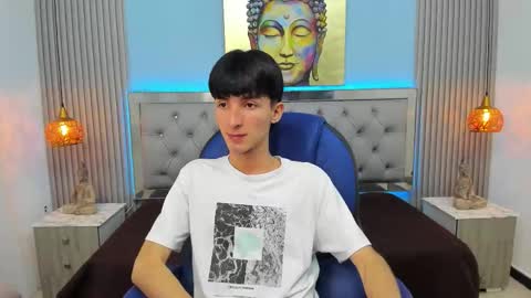 Snapshot of jake_evanss_ chatting on 09/12/25, 08:20 JAKE online show from 09/12/25, 08:20