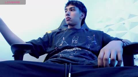 Snapshot of jake_tripp chatting on 01/03/25, 02:21 jake_tripp online show from 01/03/25, 02:21