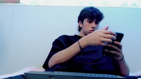 jake_tripp online show from 10/28/25, 04:27