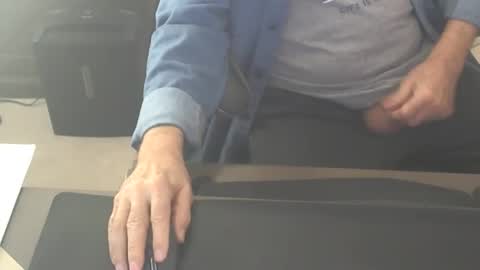 Snapshot of jakenc chatting on 02/18/26, 06:37 jakenc online show from 02/18/26, 06:37