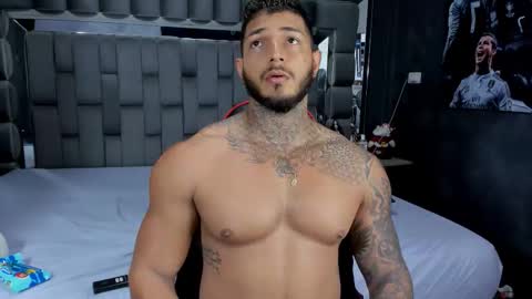 my name is sebas If you come here dont hesitate to say hello Im a guy who really likes having conversations and having hot online show from 02/26/26, 02:16