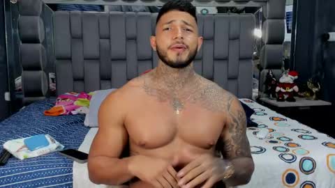 my name is sebas If you come here dont hesitate to say hello Im a guy who really likes having conversations and having hot online show from 05/04/26, 10:39