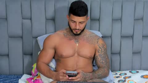 my name is sebas If you come here dont hesitate to say hello Im a guy who really likes having conversations and having hot online show from 05/09/26, 10:37