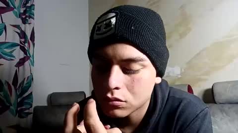 Snapshot of jakob_boiis chatting on 02/09/26, 12:09 miha adams online show from 02/09/26, 12:09