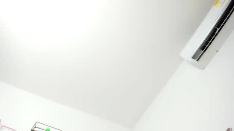 Snapshot of jakou_jaxxx chatting on 10/10/25, 10:53 jakou online show from 10/10/25, 10:53
