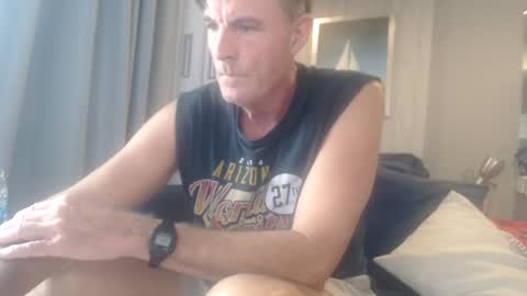 Snapshot of jam_on_it chatting on 02/19/25, 10:56 JAM online show from 02/19/25, 10:56