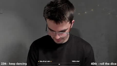 Snapshot of jame_flow chatting on 03/06/25, 05:35 Hey there Im Jame online show from 03/06/25, 05:35