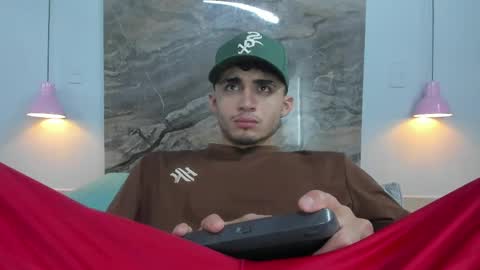Snapshot of james_06_ chatting on 05/11/26, 11:38 james_06_ online show from 05/11/26, 11:38