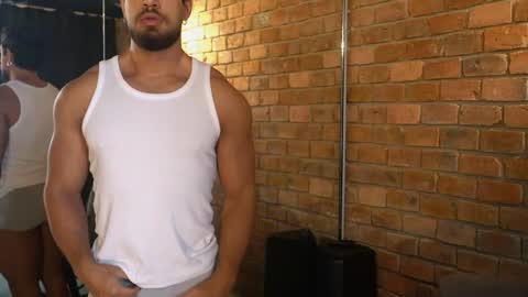 Snapshot of james_axel chatting on 05/10/26, 02:22 James Axel online show from 05/10/26, 02:22