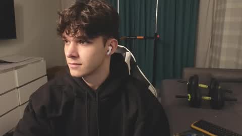 James online show from 10/13/25, 09:04