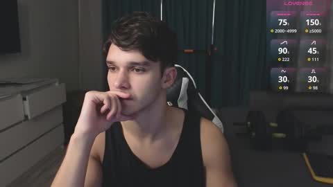 James online show from 11/08/25, 11:03