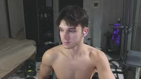 Snapshot of james_friends chatting on 03/01/26, 11:51 James online show from 03/01/26, 11:51