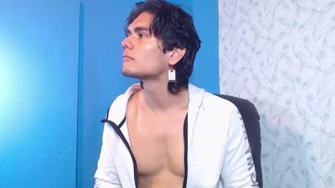 james_morrisonm online show from 03/17/26, 01:14