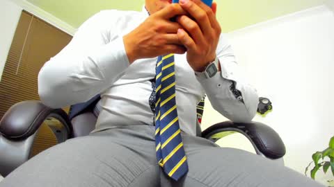 Snapshot of james_thick1 chatting on 01/13/25, 12:02 James online show from 01/13/25, 12:02