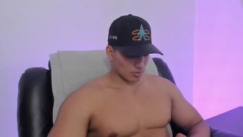 James Gray online show from 03/04/25, 07:54