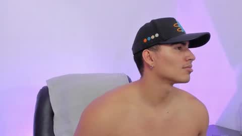 James Gray online show from 03/12/25, 04:35