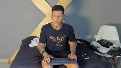 Snapshot of jamesinked_ chatting on 12/05/24, 02:44 Jamesinked  online show from 12/05/24, 02:44