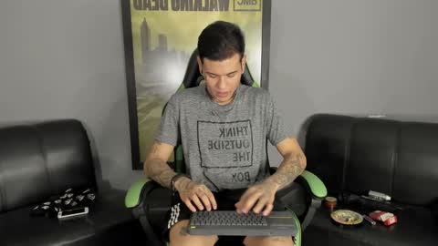 Snapshot of jamesinked_ chatting on 12/08/24, 11:51 Jamesinked  online show from 12/08/24, 11:51