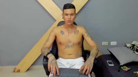 Snapshot of jamesinked_ chatting on 12/26/24, 07:05 Jamesinked  online show from 12/26/24, 07:05
