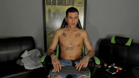 Snapshot of jamesinked_ chatting on 01/14/25, 05:30 Jamesinked  online show from 01/14/25, 05:30