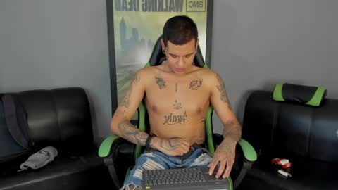 Snapshot of jamesinked_ chatting on 01/14/25, 07:53 Jamesinked  online show from 01/14/25, 07:53