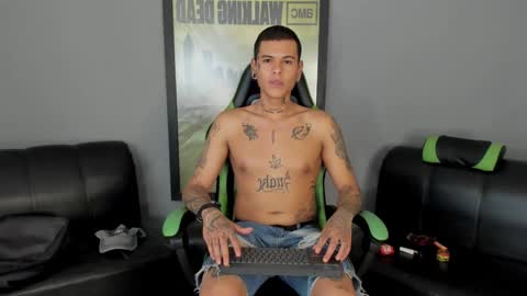 Snapshot of jamesinked_ chatting on 01/15/25, 09:41 Jamesinked  online show from 01/15/25, 09:41