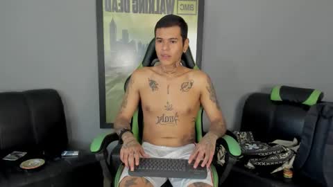 Snapshot of jamesinked_ chatting on 02/06/25, 05:19 Jamesinked  online show from 02/06/25, 05:19