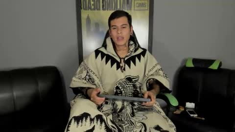 Snapshot of jamesinked_ chatting on 03/02/25, 01:58 Jamesinked  online show from 03/02/25, 01:58
