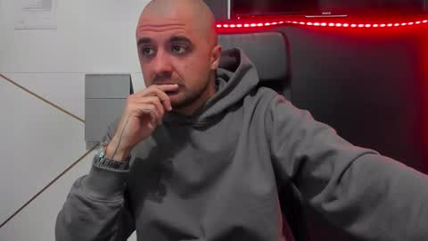 Snapshot of jamesmyersx chatting on 03/02/26, 05:08 JamesMyers online show from 03/02/26, 05:08