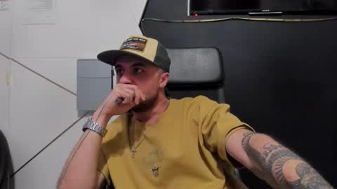 Snapshot of jamesmyersx chatting on 03/07/26, 04:42 JamesMyers online show from 03/07/26, 04:42